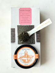 Pairing Set " Classic Osetra Caspian Gold 30gr + Crackers Heritage Range Charcoal square 140gr"